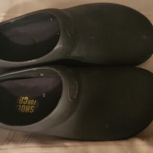 Shoes for crews black men's size 8 women's size 9